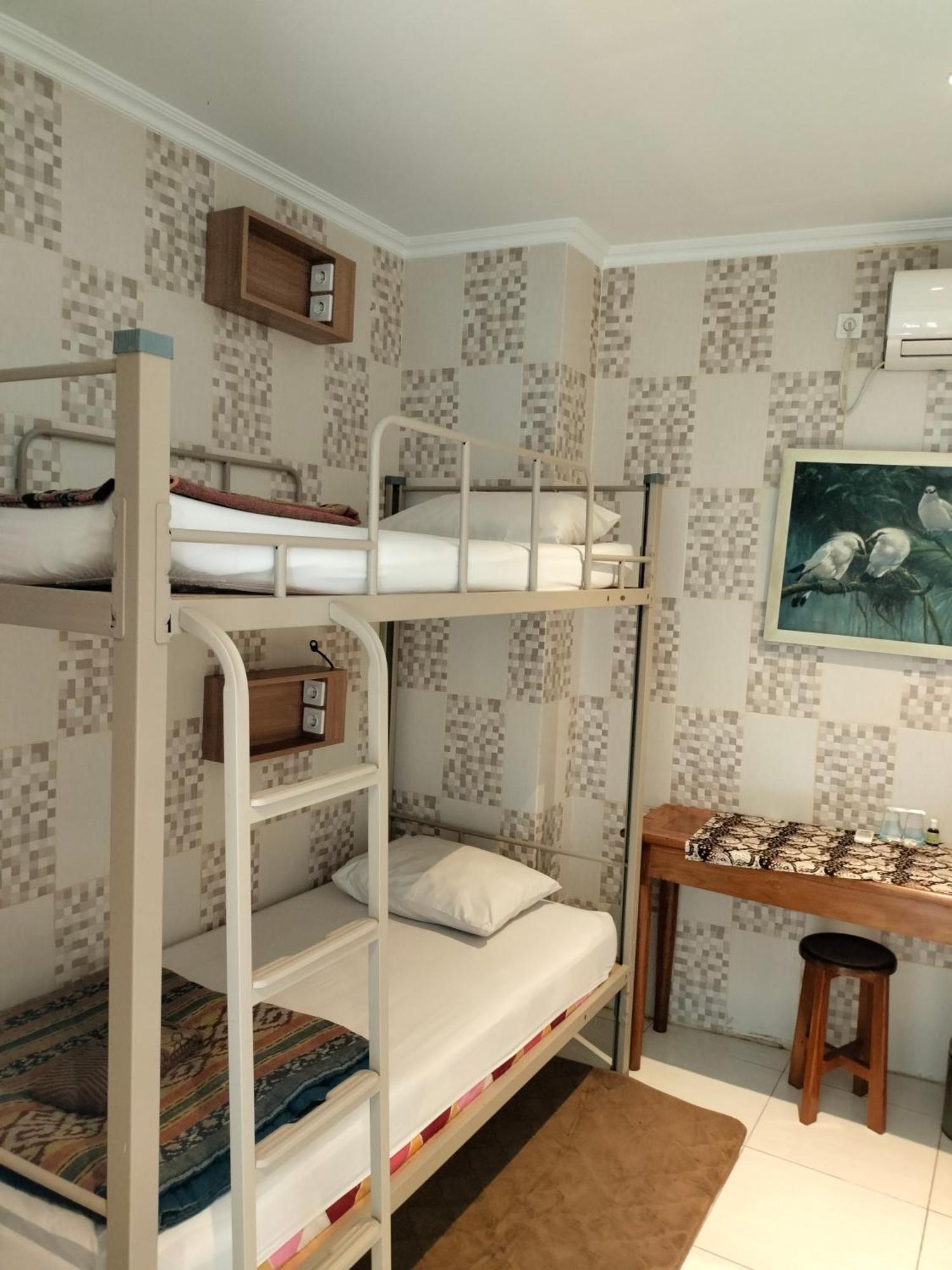 The Cabin Purwokinanti Hotel يوغياكارتا المظهر الخارجي الصورة
